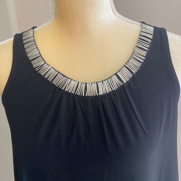 ❤️White House Black Market Beaded Top Size Small❤️ - Picture 3 of 7